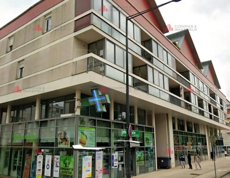 Office in Dijon for lease - Building Photo - Image 1 of 4