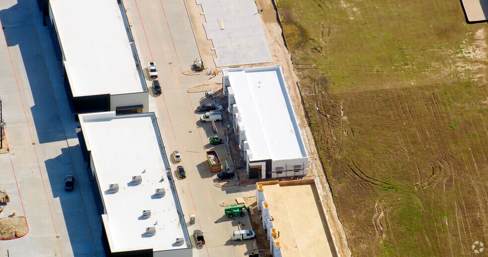 2723 N Mason Rd, Katy, TX for lease - Building Photo - Image 2 of 4