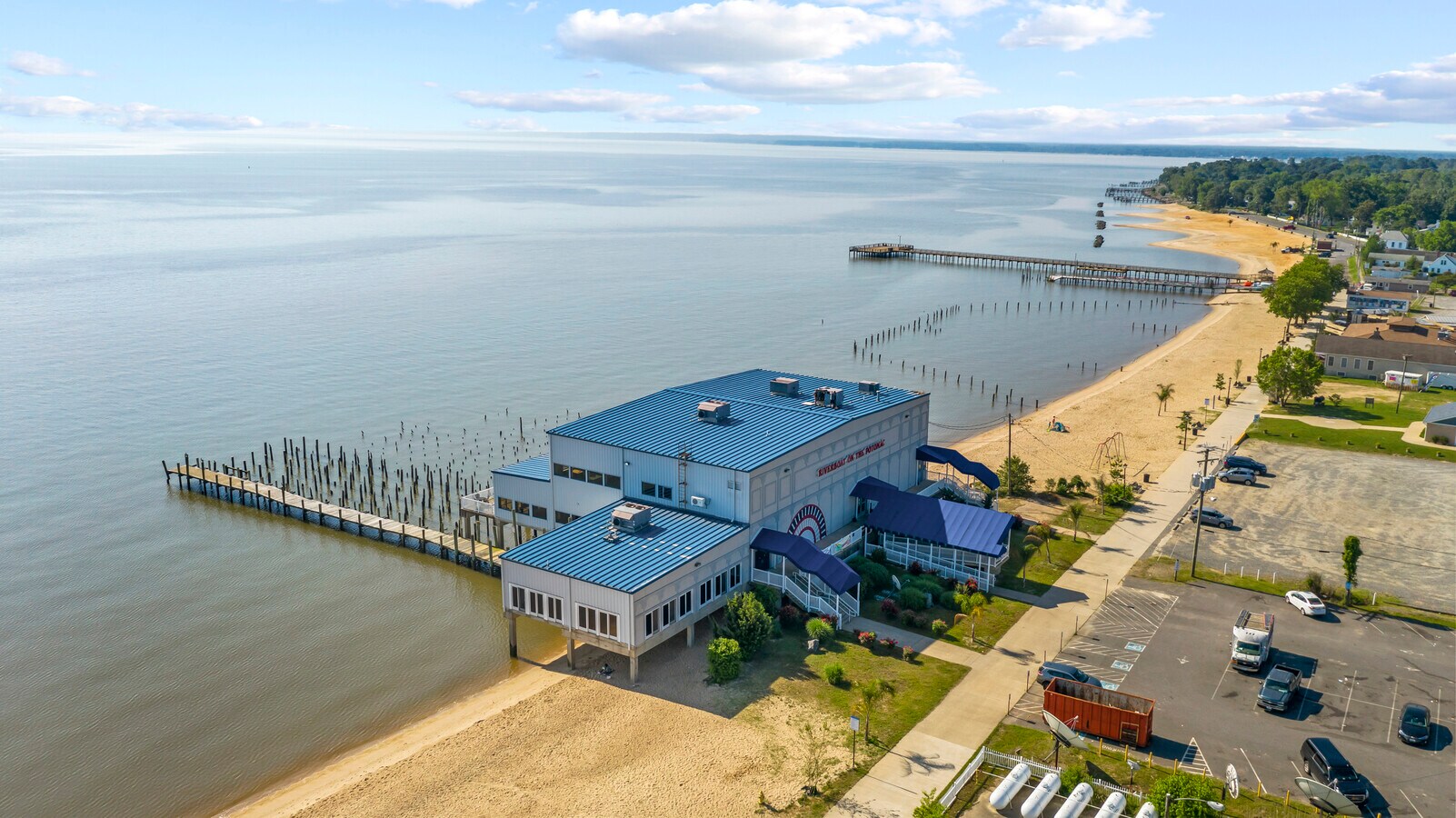 30 Colonial Ave, Colonial Beach, VA 22443