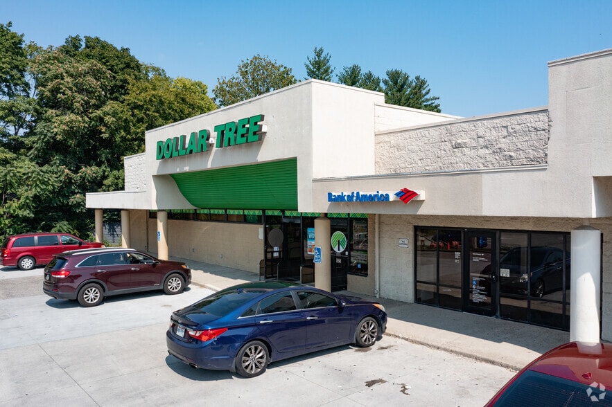 2038 Beechmont Ave, Cincinnati, OH for lease - Building Photo - Image 3 of 5