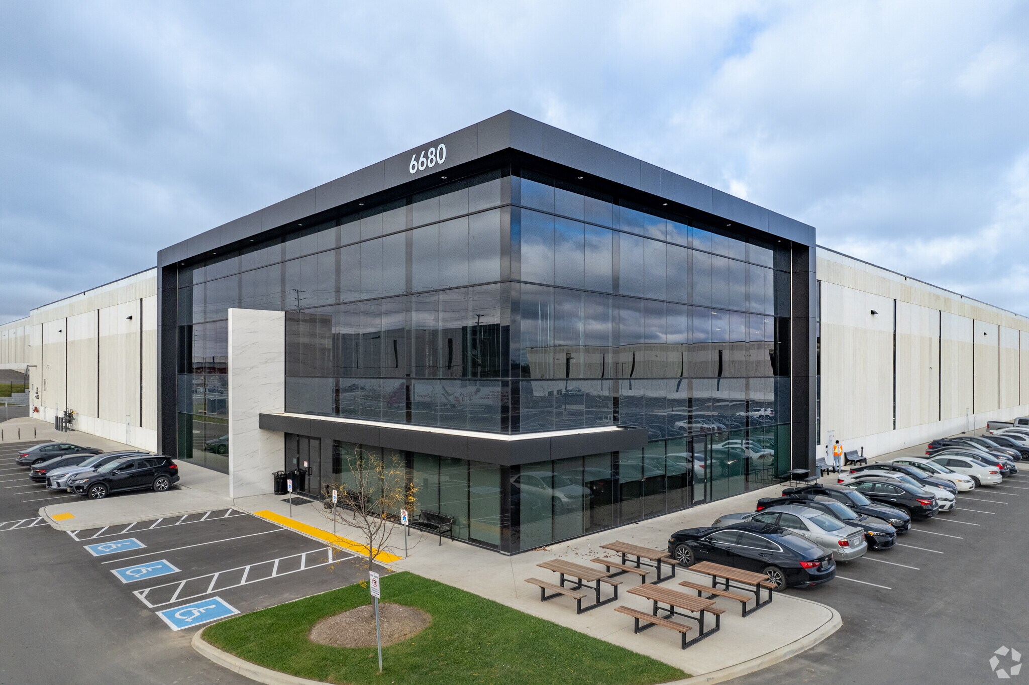 6680 Langstaff, Vaughan, ON for sale Primary Photo- Image 1 of 1