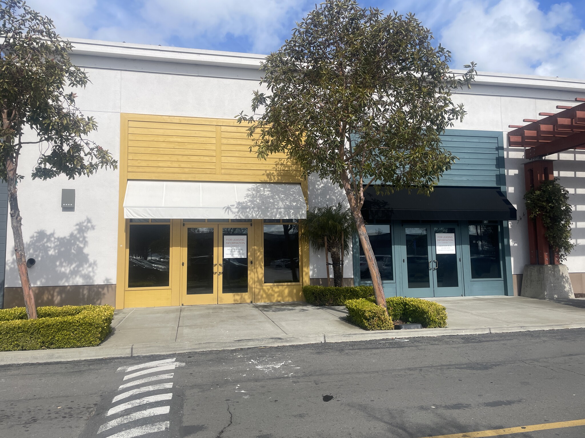 523-2367 S Shore Ctr W, Alameda, CA for lease Building Photo- Image 1 of 1