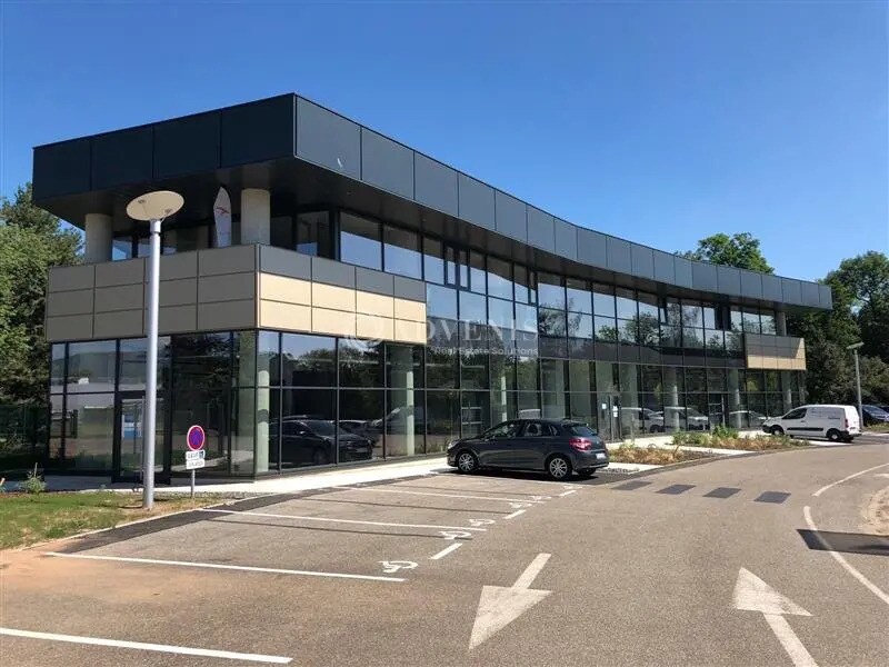 Office in Obernai for lease Building Photo- Image 1 of 10