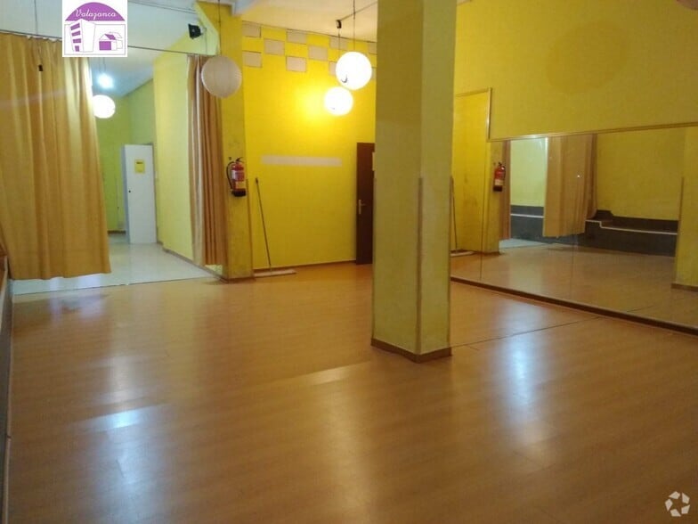 Retail in Parla, Madrid for lease - Interior Photo - Image 1 of 1