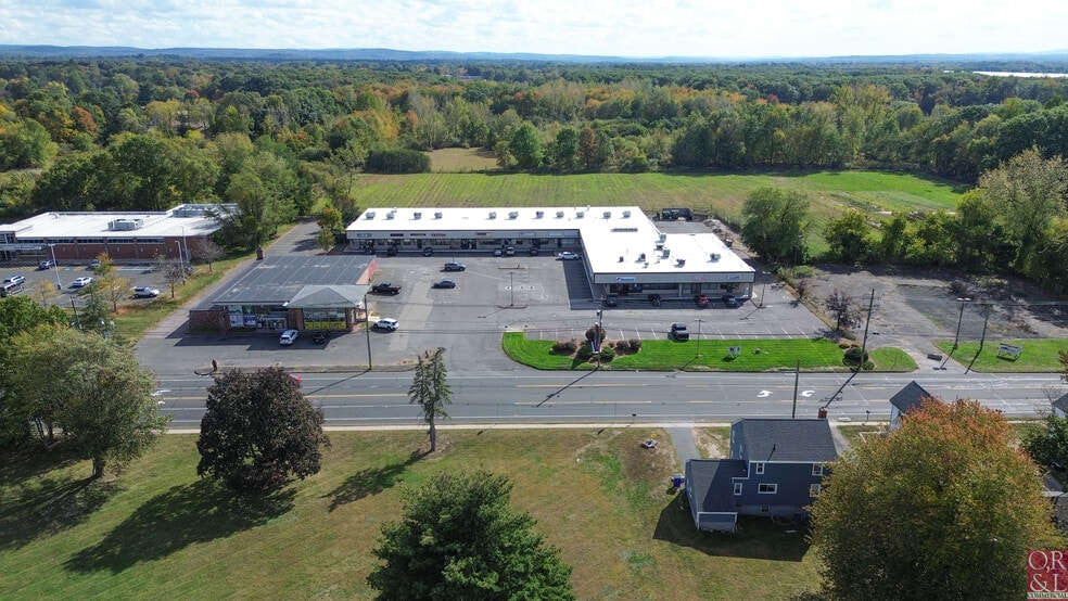 775-785 Silver Ln, East Hartford, CT for lease - Building Photo - Image 2 of 12