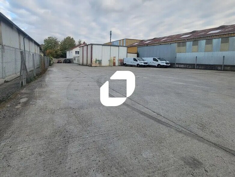 Flex in Wissous for lease - Building Photo - Image 1 of 14