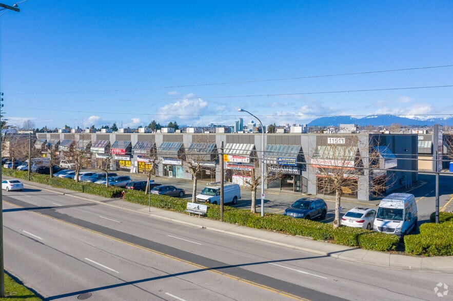 11511 Bridgeport Rd, Richmond, BC for lease - Primary Photo - Image 2 of 7