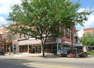 More details for 110 S Broadway St, New Philadelphia, OH - Retail for Sale