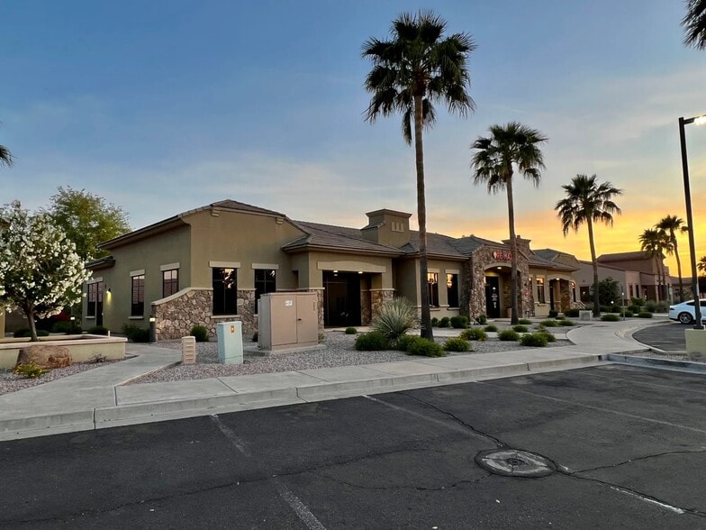 725 W Elliot Rd, Gilbert, AZ 85233 Bldg 2