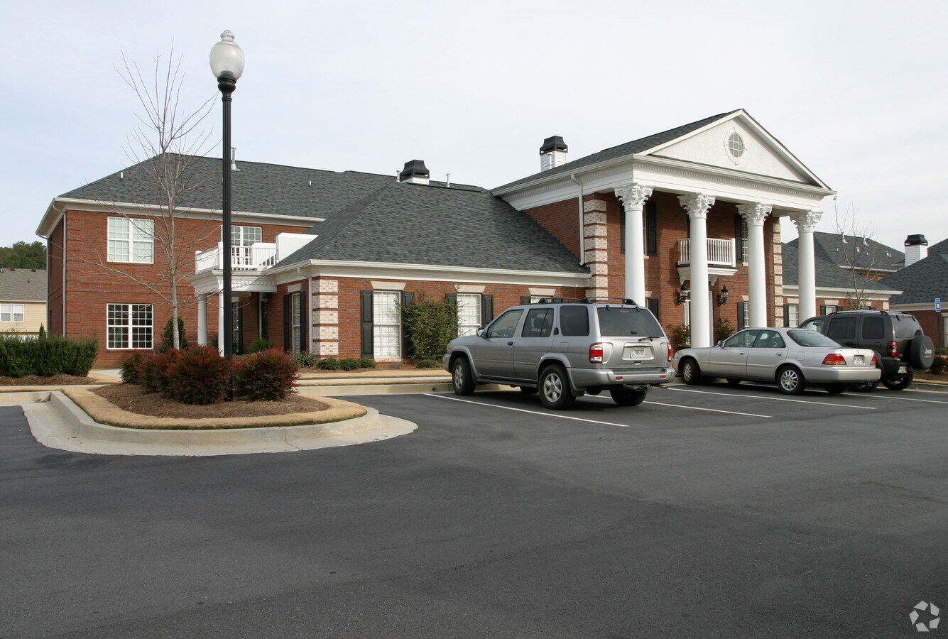 3950 Cobb Pky NW, Acworth, GA 30101