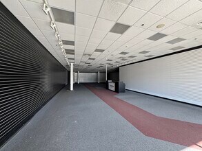 225-255 Mohawk Trl, Greenfield, MA for lease Building Photo- Image 2 of 2