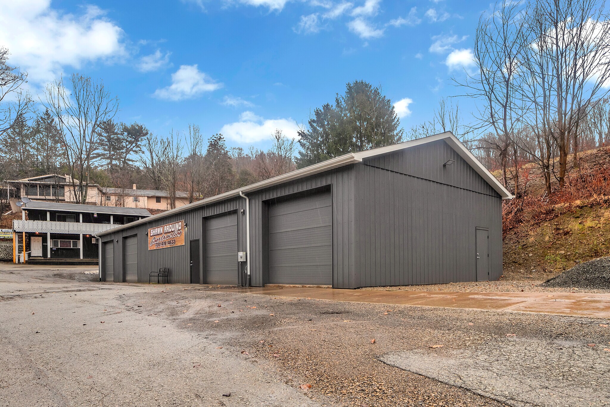 1194-1196 Dime Rd, Vandergrift, PA for sale Primary Photo- Image 1 of 1