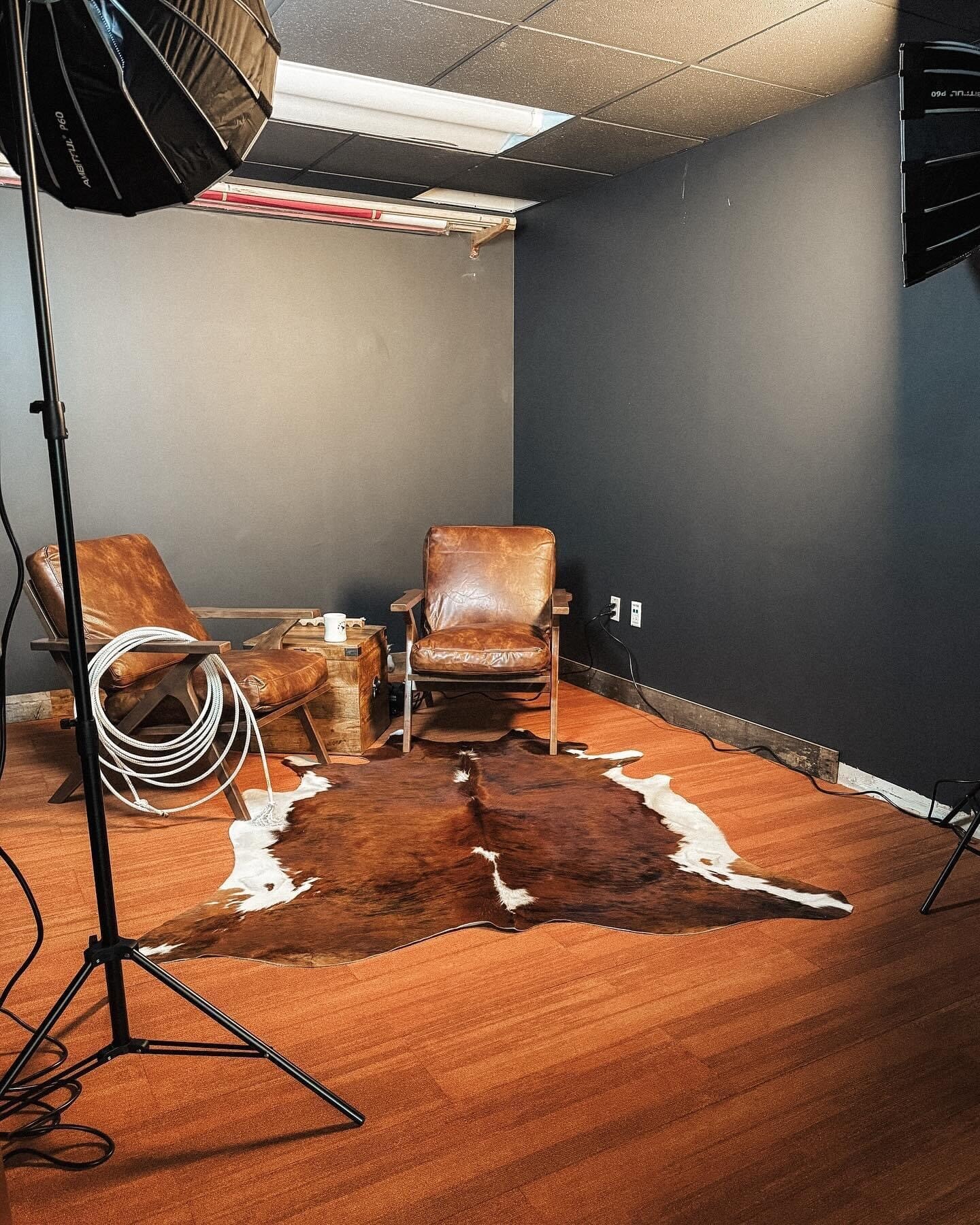 123 2nd Ave S, Edmonds, WA for lease Interior Photo- Image 1 of 12