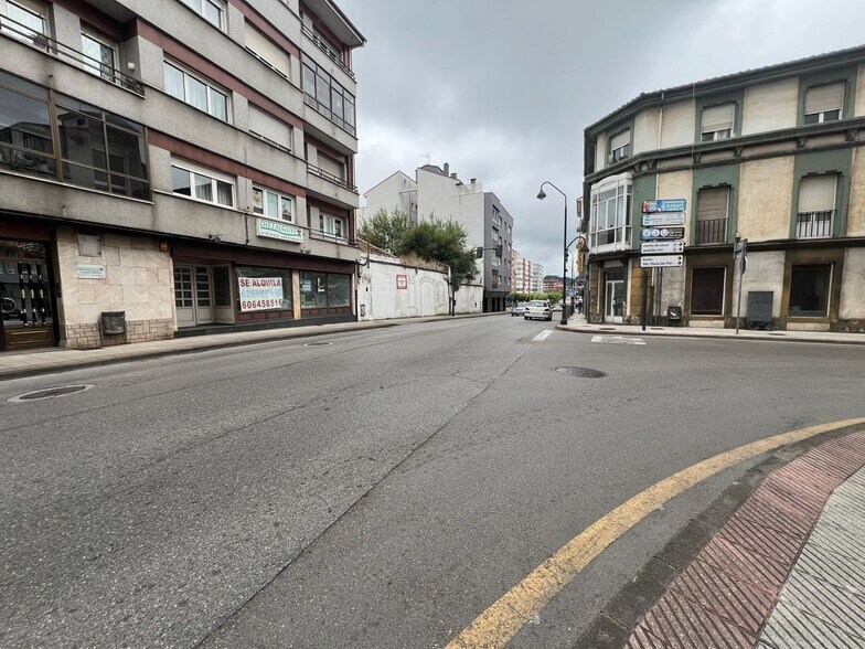 Retail in Castrillón, Asturias for lease - Building Photo - Image 1 of 18