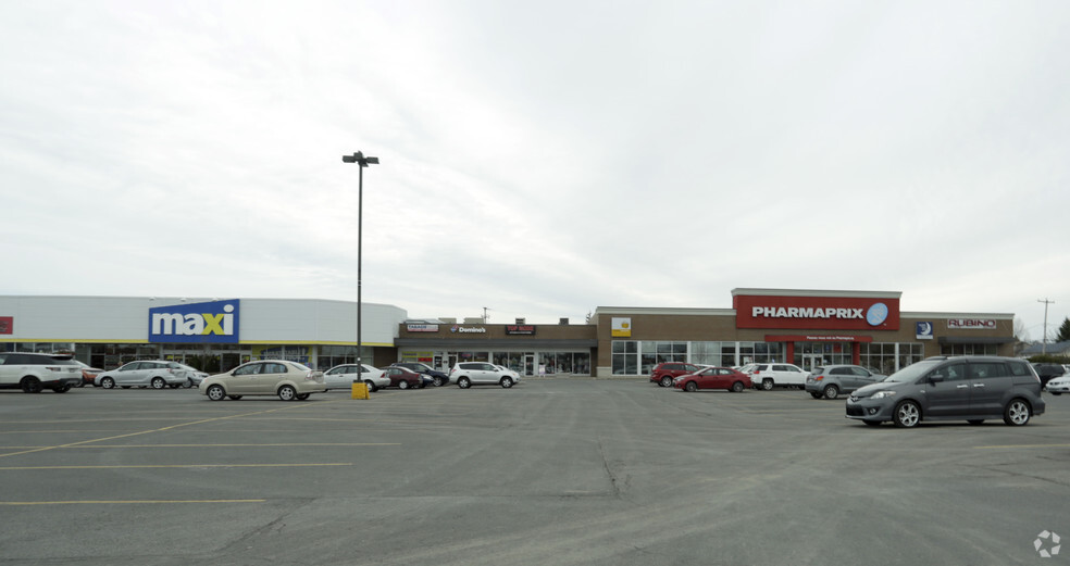 175-199 25e Av, St-Eustache, QC for lease - Building Photo - Image 3 of 9