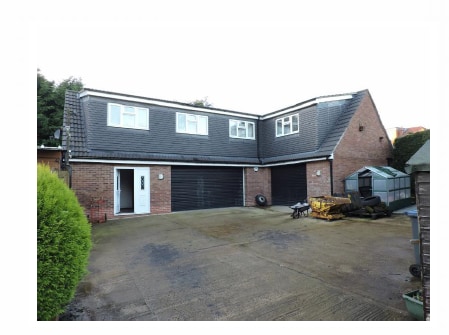 48 Tessall Ln, Birmingham for sale Primary Photo- Image 1 of 1