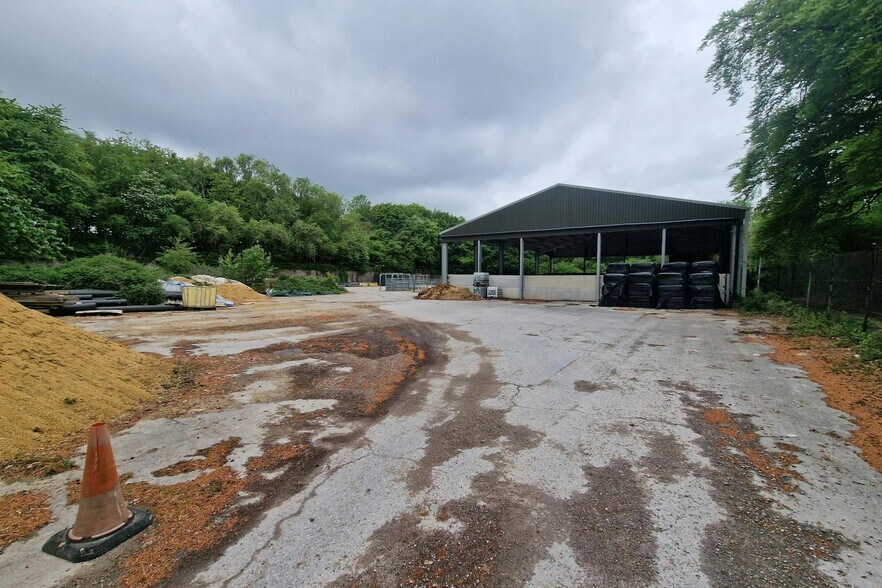 Herriard Storage St, Basingstoke for lease - Other - Image 2 of 3