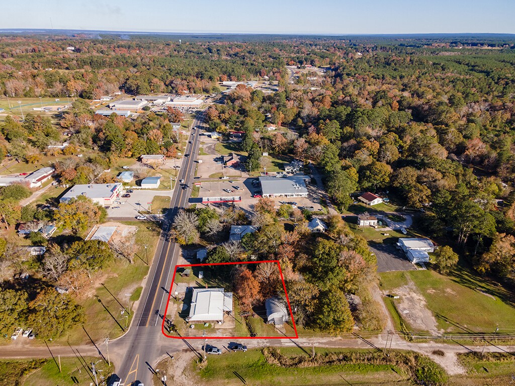 116 W Main St, Zavalla, TX for sale Primary Photo- Image 1 of 1