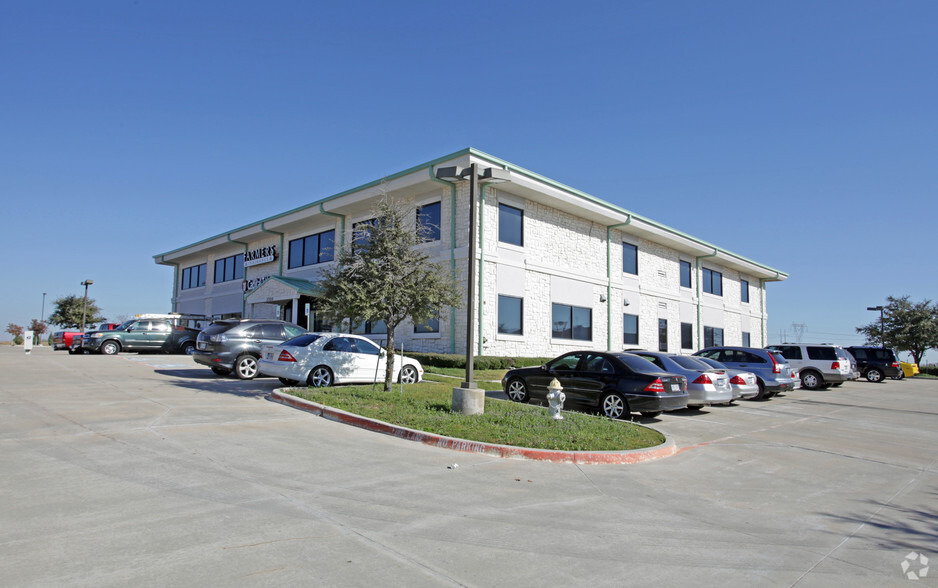 3700 Standridge Dr, The Colony, TX for lease - Building Photo - Image 2 of 2