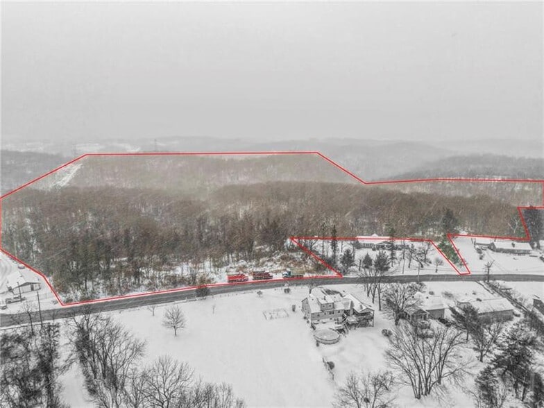 Spring Run Rd Ext, Coraopolis, PA for sale - Building Photo - Image 1 of 13