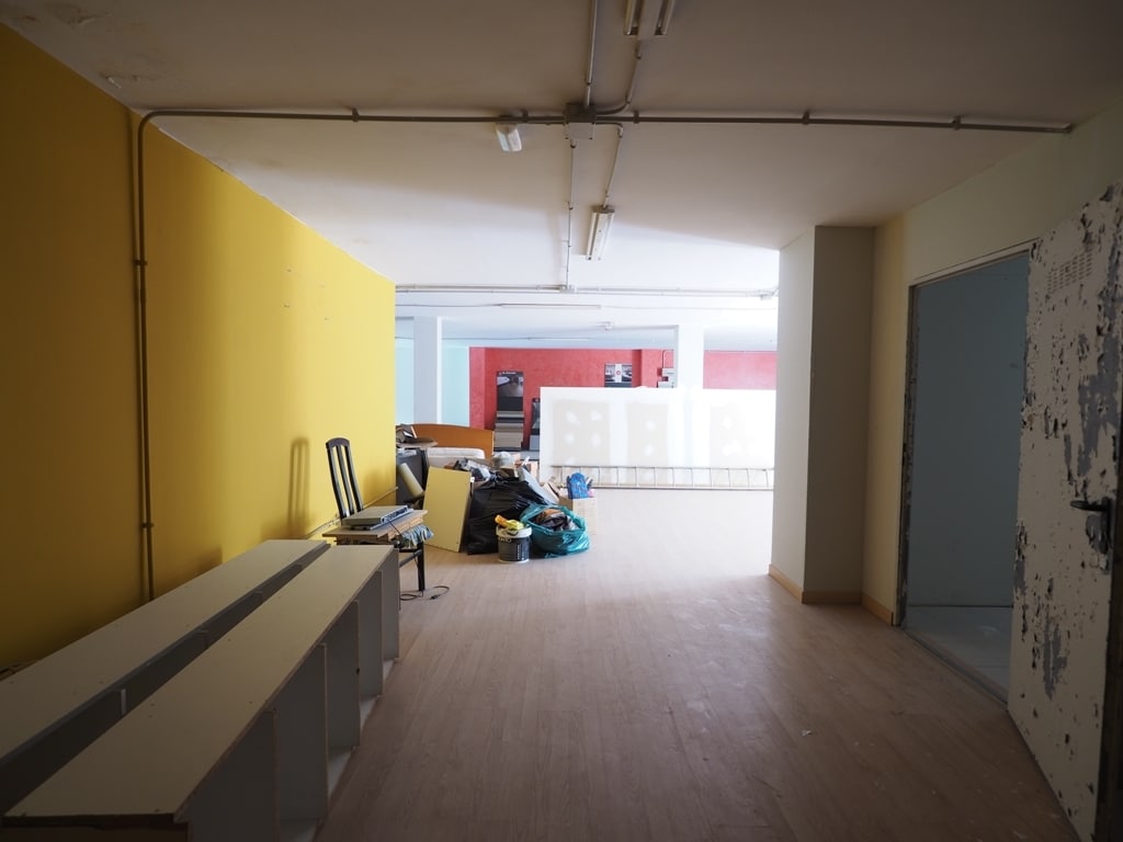 Granollers, BAR 08402 - Unit - - - Interior Photo - Image 1 of 8