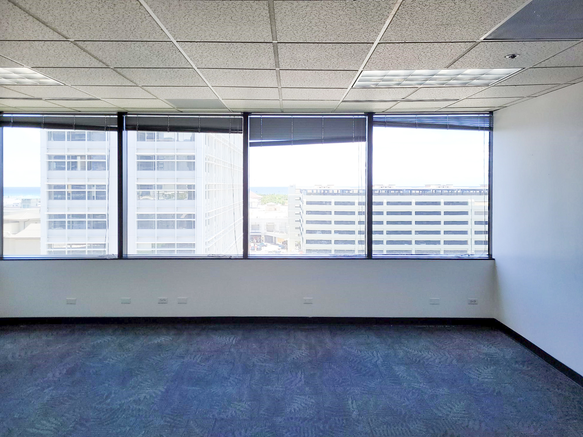 1440 Kapiolani Blvd, Honolulu, HI for lease Interior Photo- Image 1 of 2