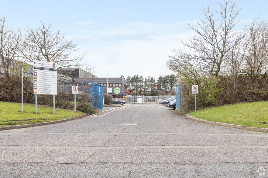 Crowther Rd, Washington for lease - Building Photo - Image 3 of 18