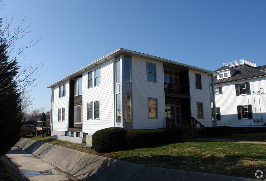 107 Loudoun St SE, Leesburg, VA for lease - Building Photo - Image 3 of 3