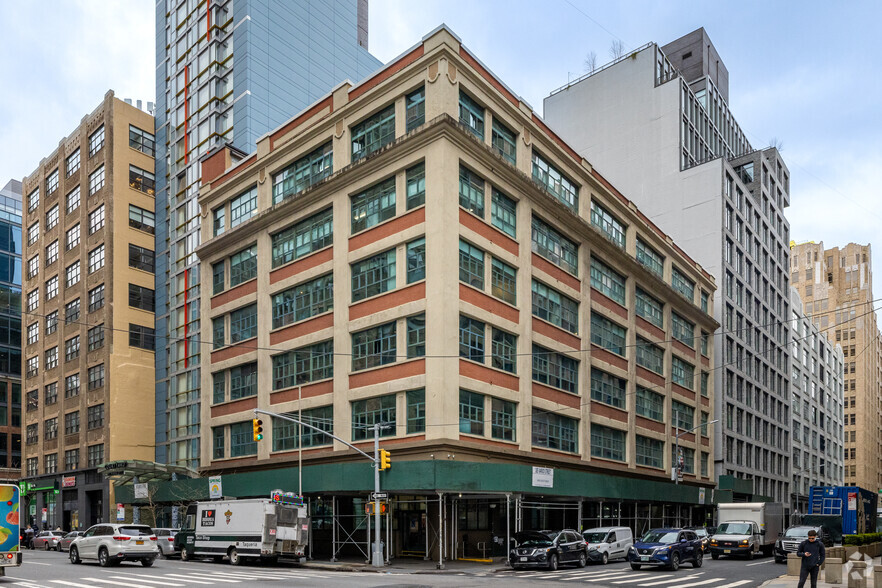 68-76 King St, New York, NY for lease - Building Photo - Image 1 of 5