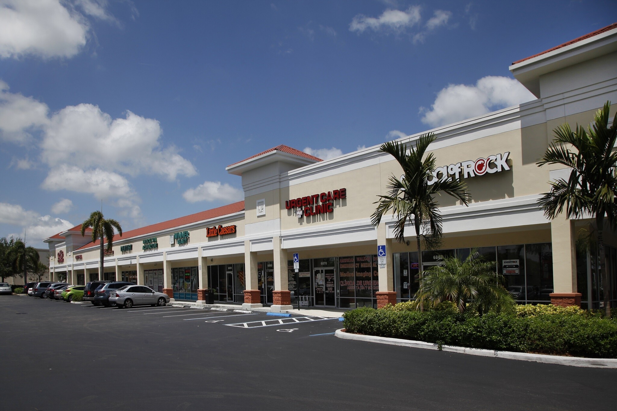 15701-15807 Sheridan St, Fort Lauderdale, FL for lease Building Photo- Image 1 of 4
