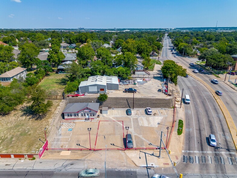 1300 Jacksboro Hwy, Fort Worth, TX for sale - Building Photo - Image 1 of 22