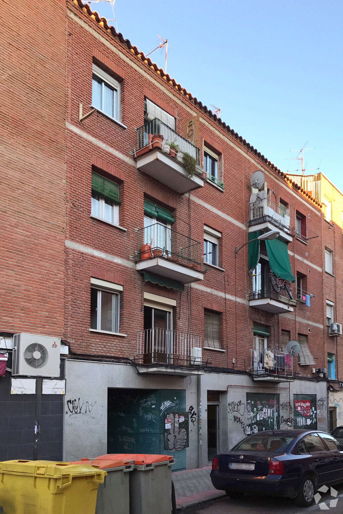 Calle del Espinar, 33, Madrid, Madrid for sale Primary Photo- Image 1 of 1