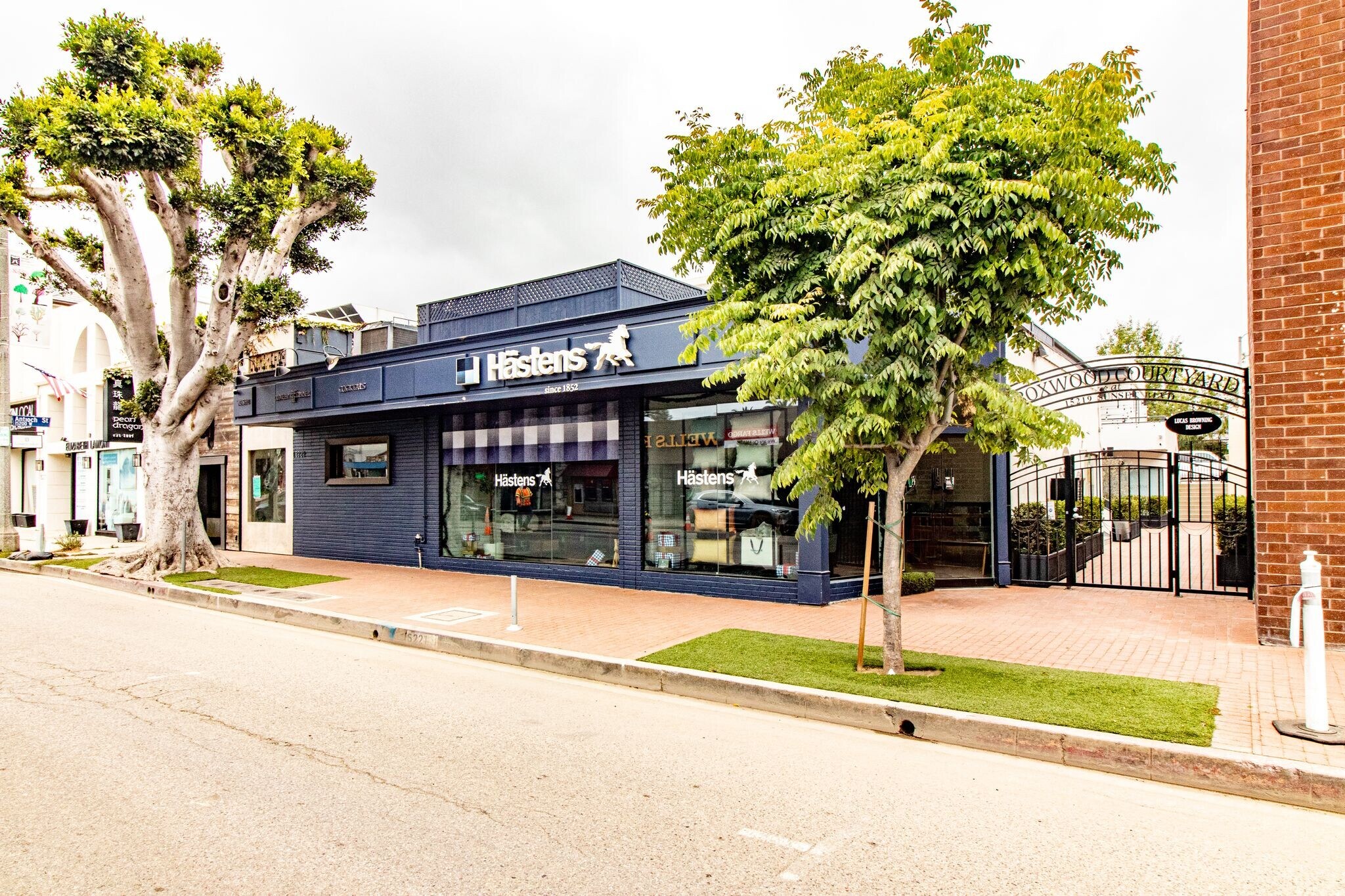 15219-15221 W Sunset Blvd, Pacific Palisades, CA for lease Building Photo- Image 1 of 13