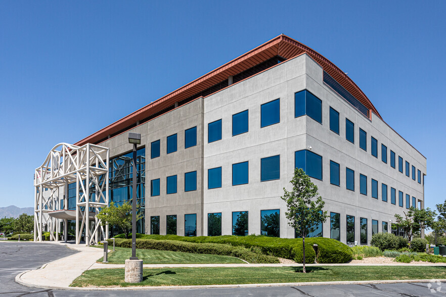 4750 W 2100 S, Salt Lake City, UT for lease - Primary Photo - Image 1 of 26