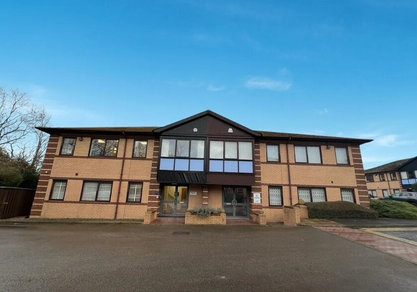 32-34 Freemans Way, Harrogate for lease - Building Photo - Image 1 of 2