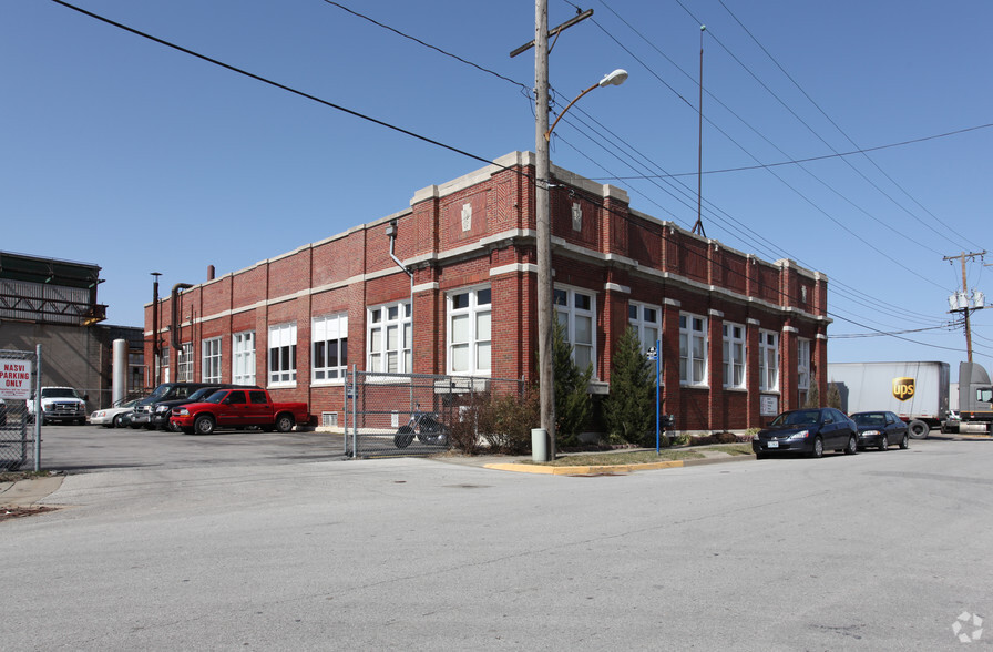 1500 Iron St, North Kansas City, MO for sale - Primary Photo - Image 1 of 1