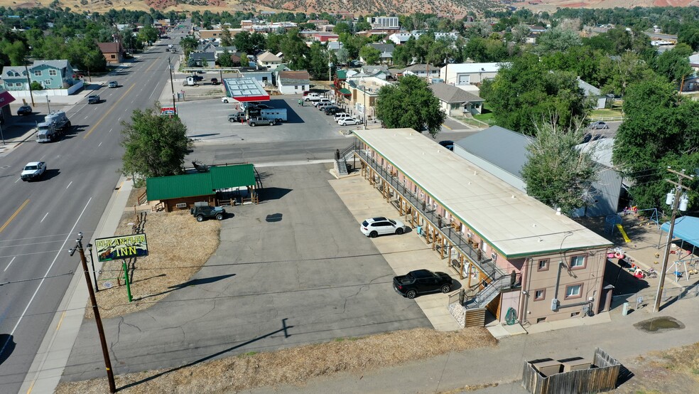 501 S 6th St, Thermopolis, WY for sale - Building Photo - Image 3 of 39