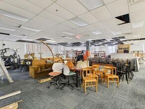 425 Boul Saint-Joseph, Gatineau, QC for lease Interior Photo- Image 2 of 5