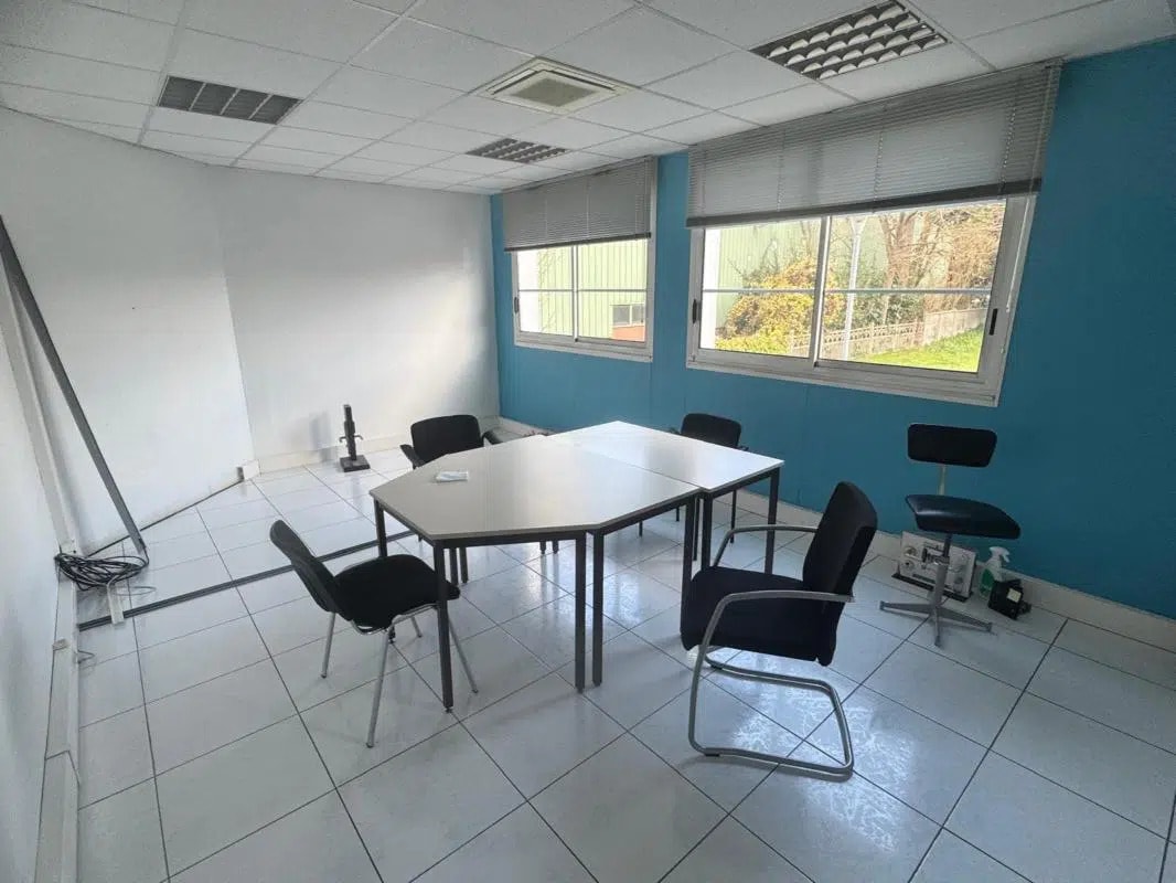 10-12 Rue Marcel Paul, Bezons for sale Interior Photo- Image 1 of 7