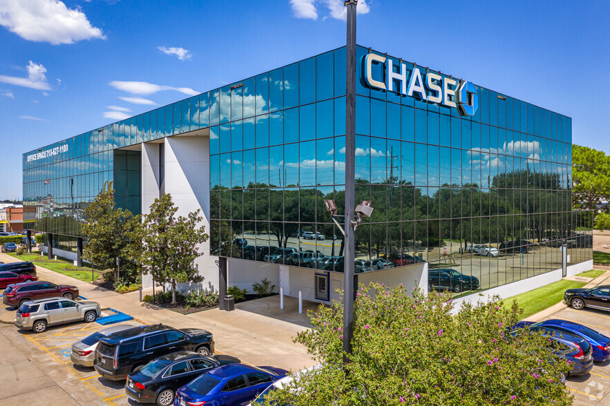 4600 Highway 6 N, Houston, TX for lease - Building Photo - Image 2 of 12