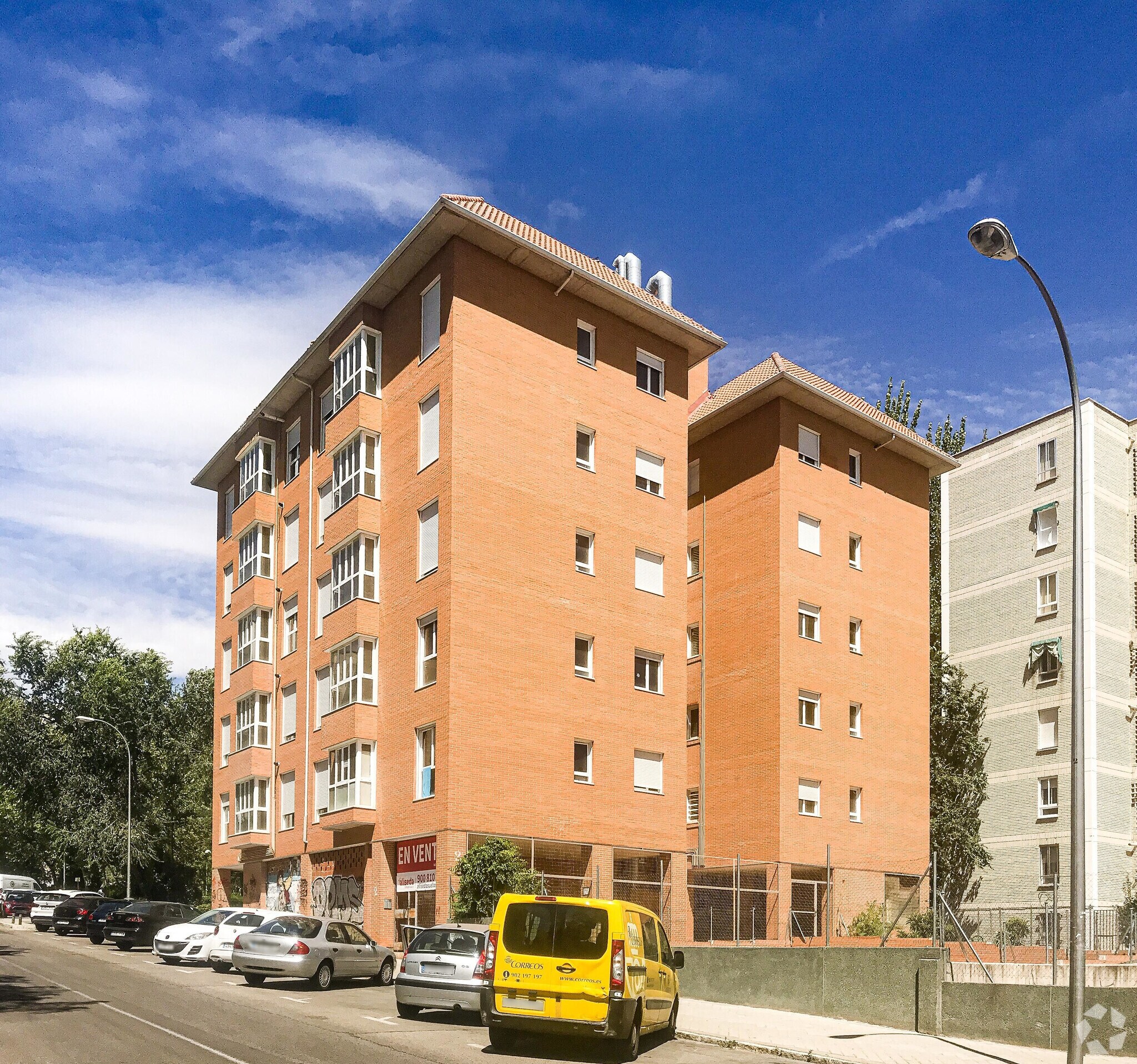 Calle Codorniz, 2, Madrid, Madrid for sale Primary Photo- Image 1 of 1