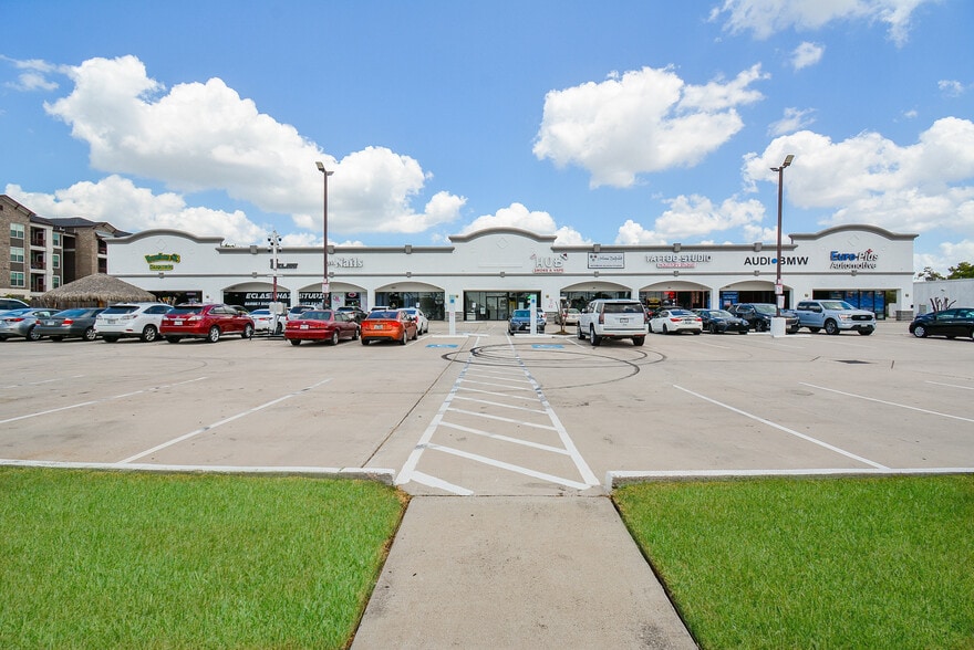 12970 Westheimer Rd, Houston, TX for lease - Building Photo - Image 3 of 22