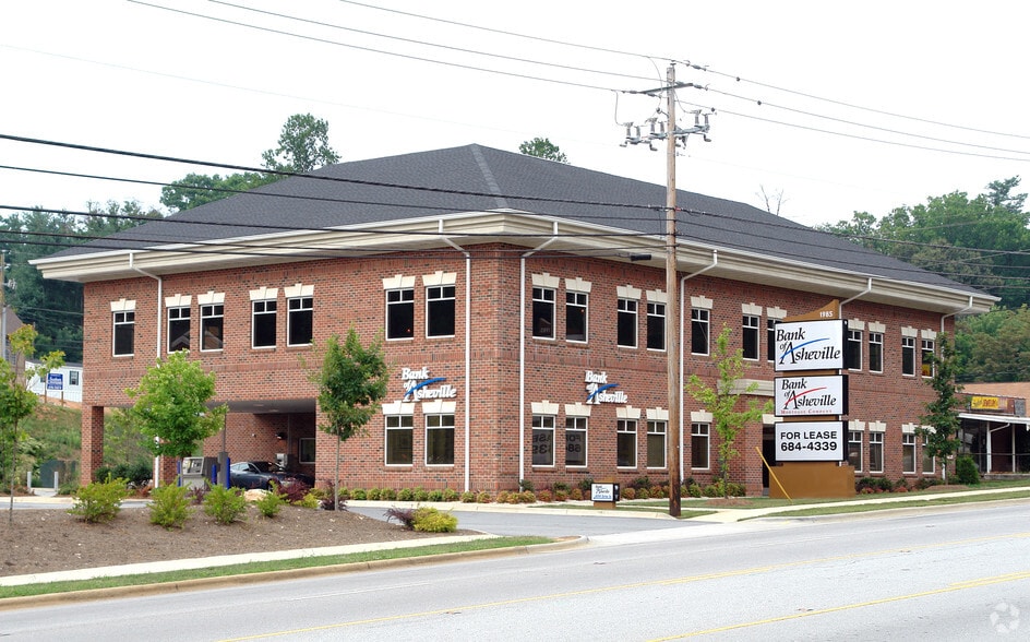 1985 Hendersonville Rd, Asheville, NC for lease - Building Photo - Image 2 of 32