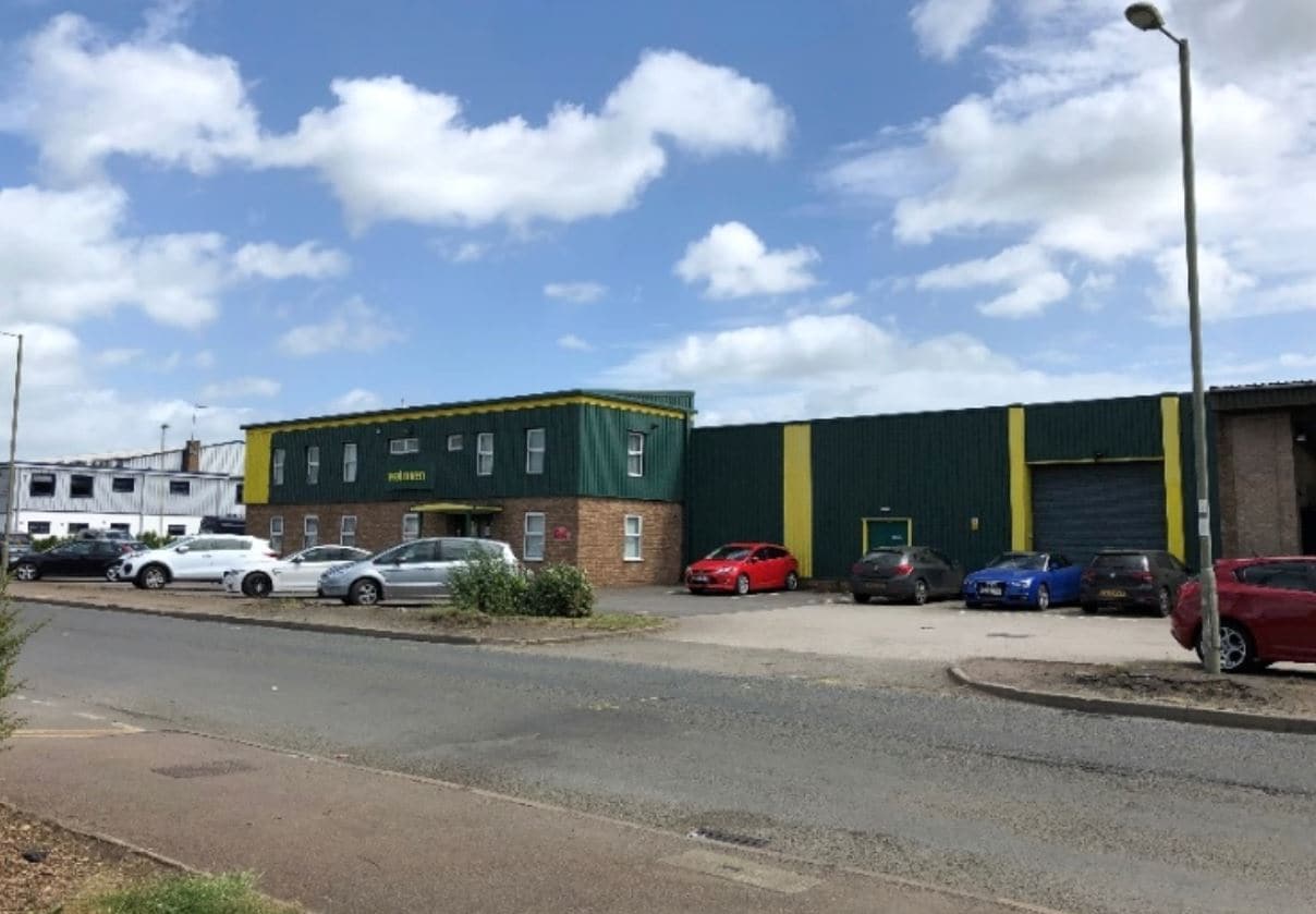 Thorpe Way, Banbury for sale Primary Photo- Image 1 of 1