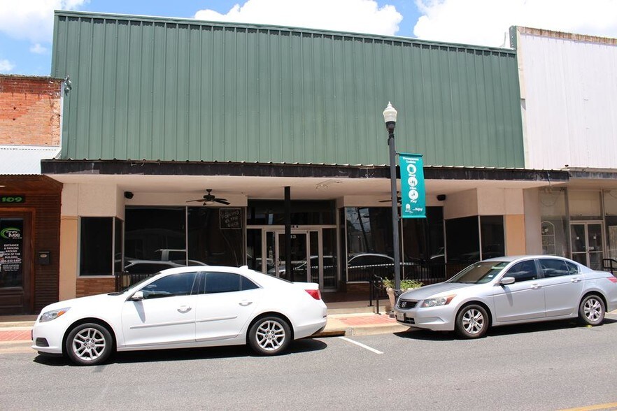 113 N 1st St, Lufkin, TX 75901