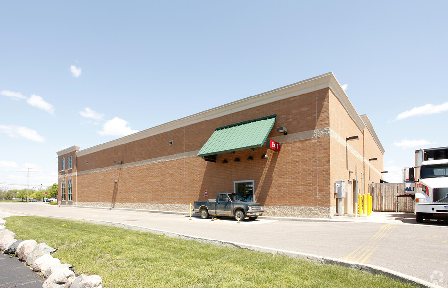 1330 W Chicago Blvd, Tecumseh, MI for sale - Building Photo - Image 2 of 4