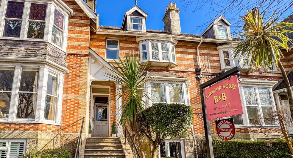 Alexandra Rd, Penzance for sale - Primary Photo - Image 1 of 1
