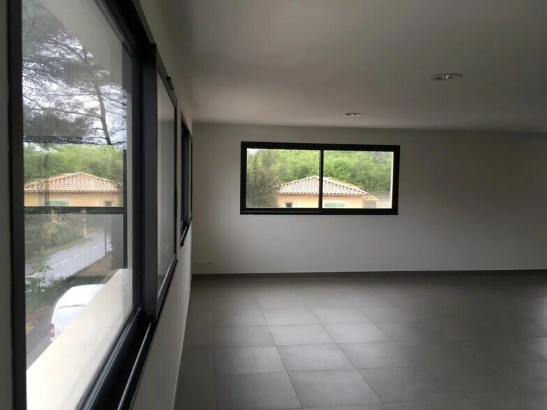 Office in Mouans-Sartoux for sale - Building Photo - Image 2 of 7