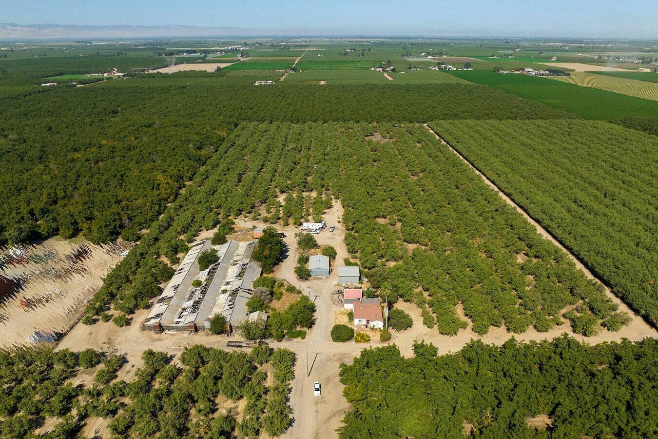 3301 Dakota Ave, Modesto, CA 95358