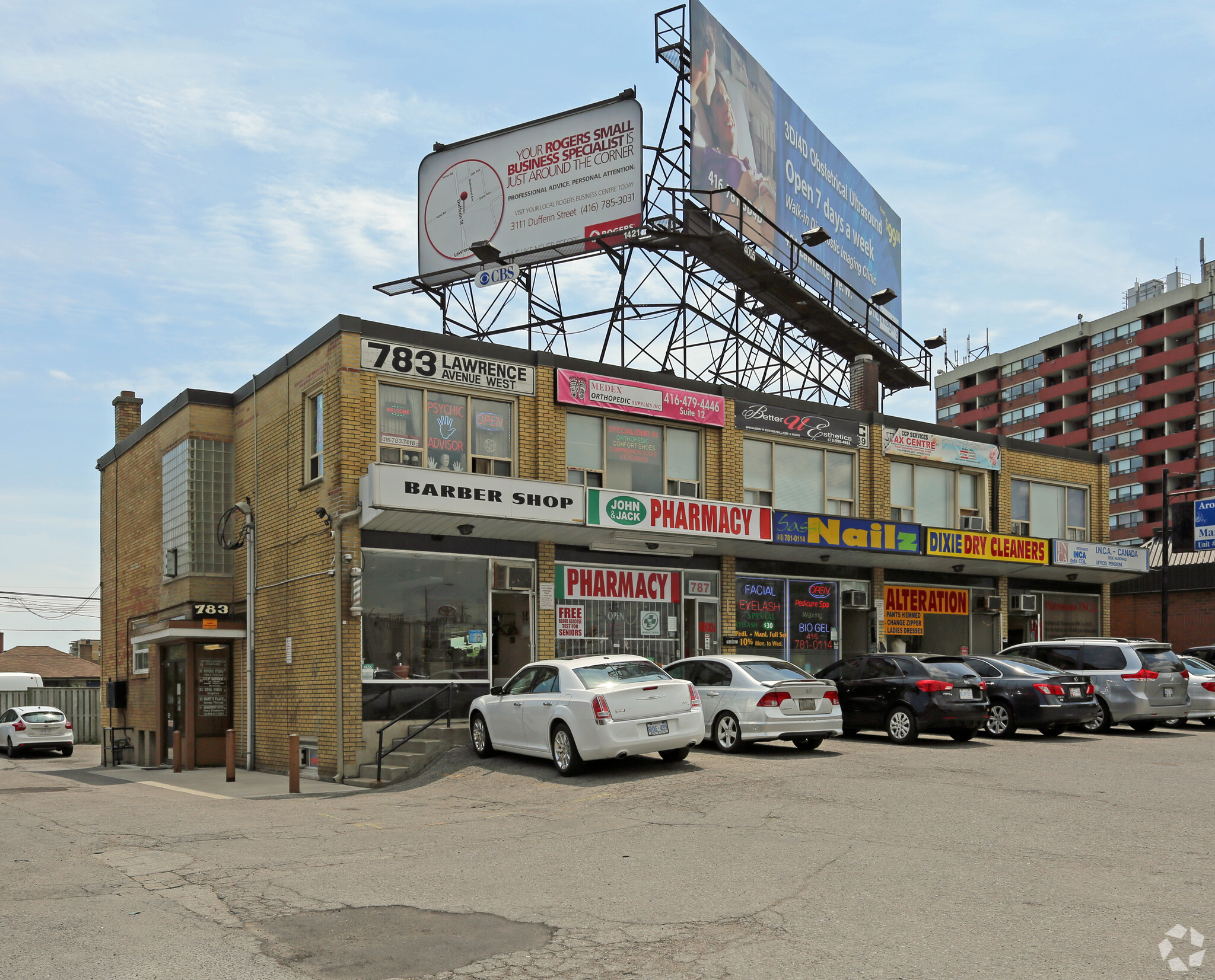 783-793 Lawrence Ave W, Toronto, ON for lease Primary Photo- Image 1 of 6